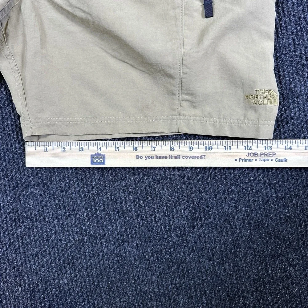 The North Face Shorts Men's 2XL Tan Mesh Lined Swim Hiking Hybrid Outdoors